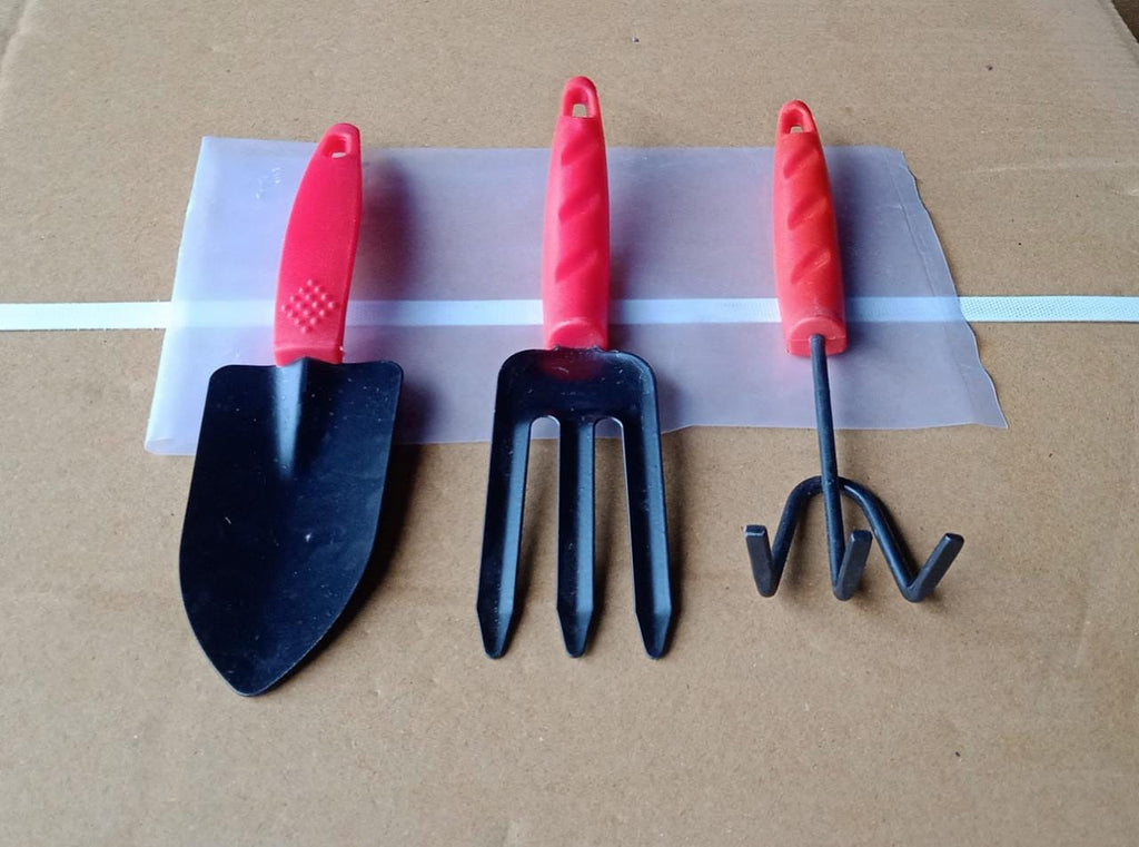 9070 3pcs Small sized Hand Cultivator, Small Trowel, Garden Fork DeoDap